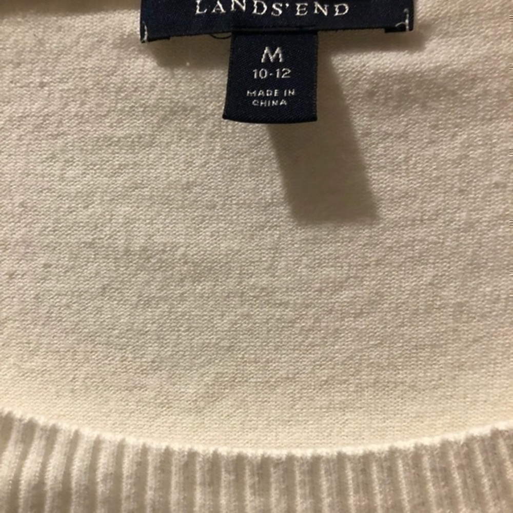 Lands End women’s white sweater - Picture 5 of 9